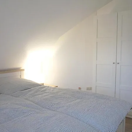 Zur Hanse 1 4 *